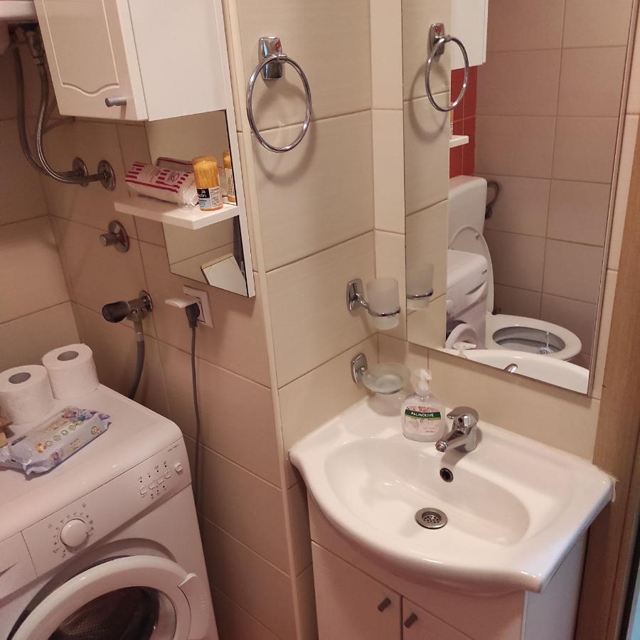 Apartman Jevrejska Banja Luka Esterno foto